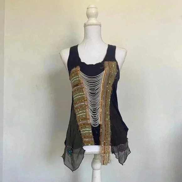 Navy blue multi media tank top. - Picture 1 of 4